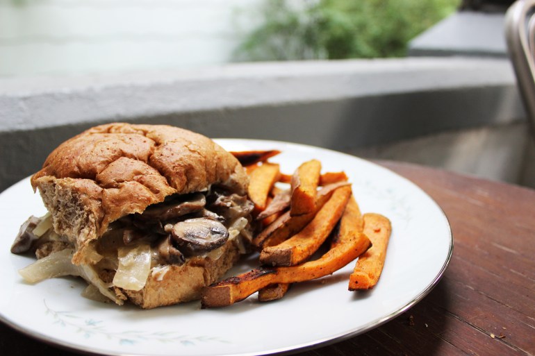 modwest cheese steak2